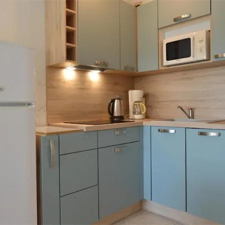 Caraibes 4 * Agde